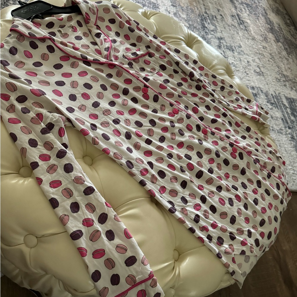 Hanro gown
